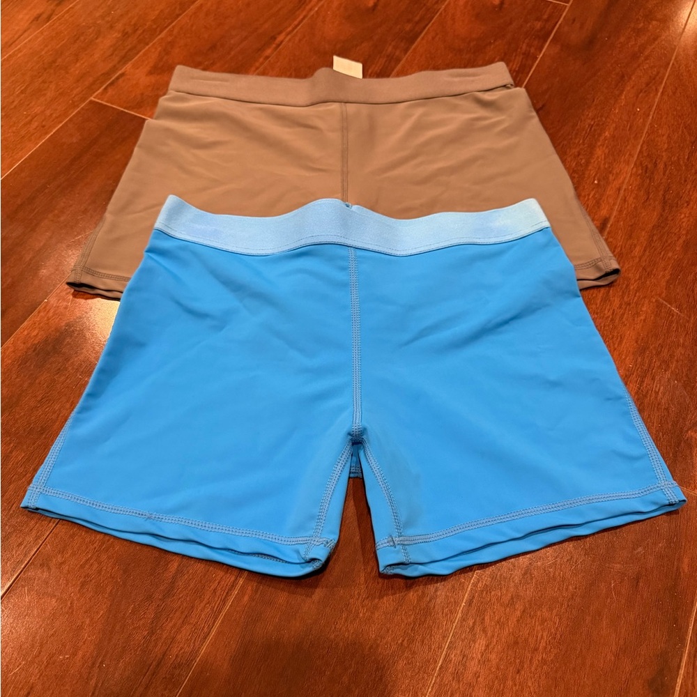 NWT - Lot of 2 - Girls Do Too - Blue and Gray Banded Bike Shorts - Juniors Large
